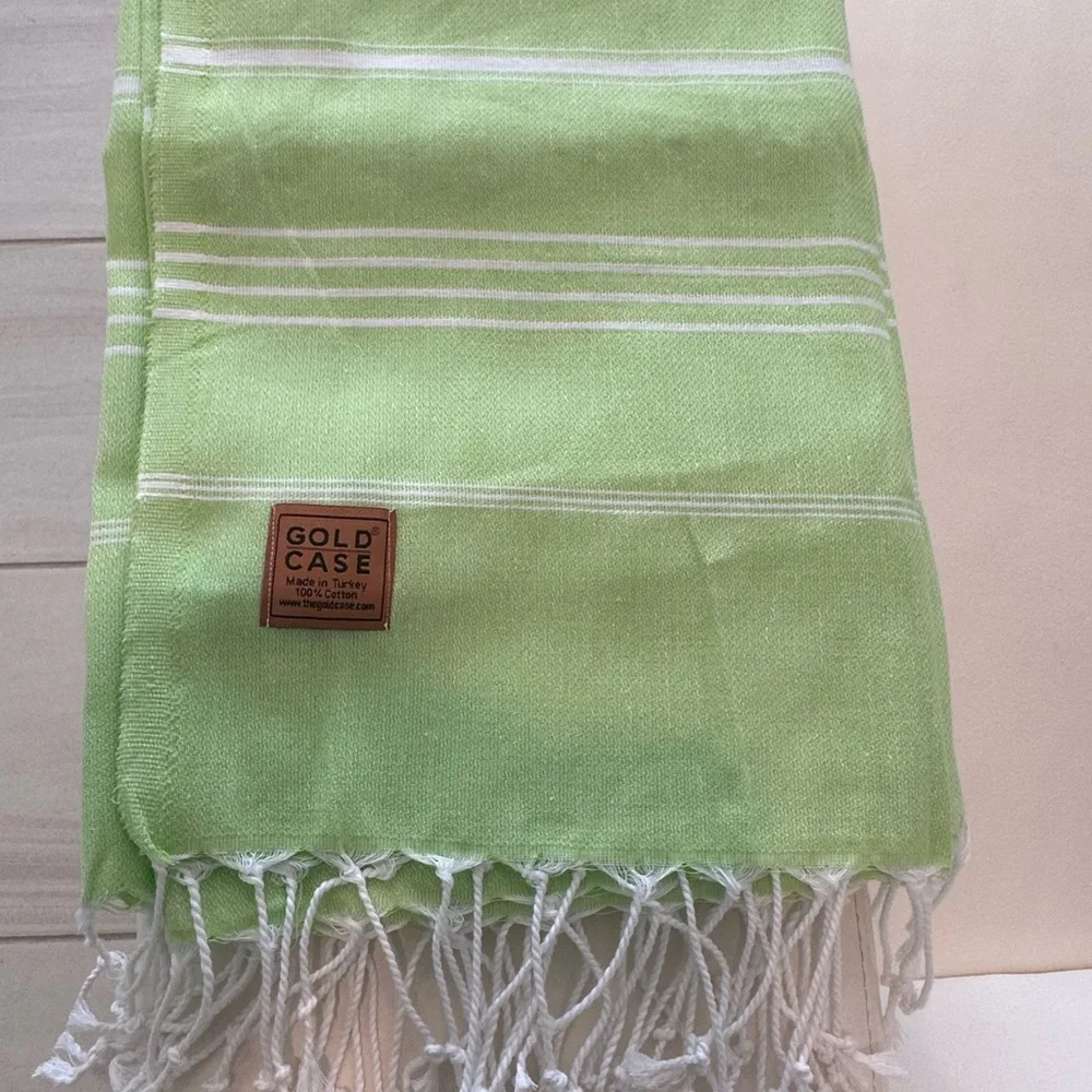 Gold Case Cotton Striped Turkish Towel